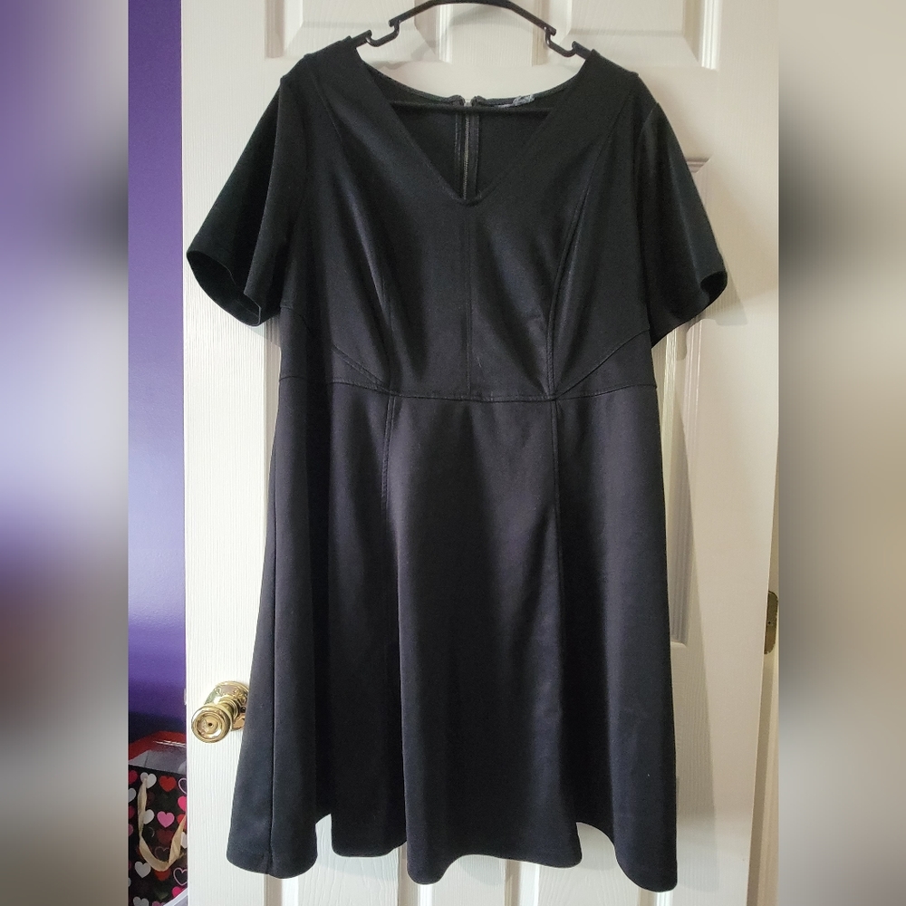 Solid black retro style dress size 1X from Target